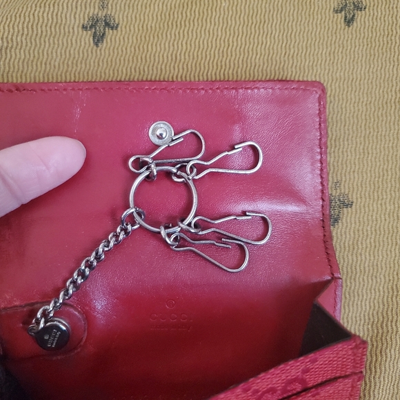 Gucci Keycase - Picture 8 of 9